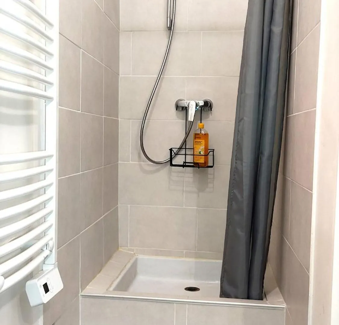 Le Petit Studio Gap Apartment